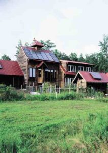 Small, Southern Comfortable Home: Natural Home of the Year Winner Image